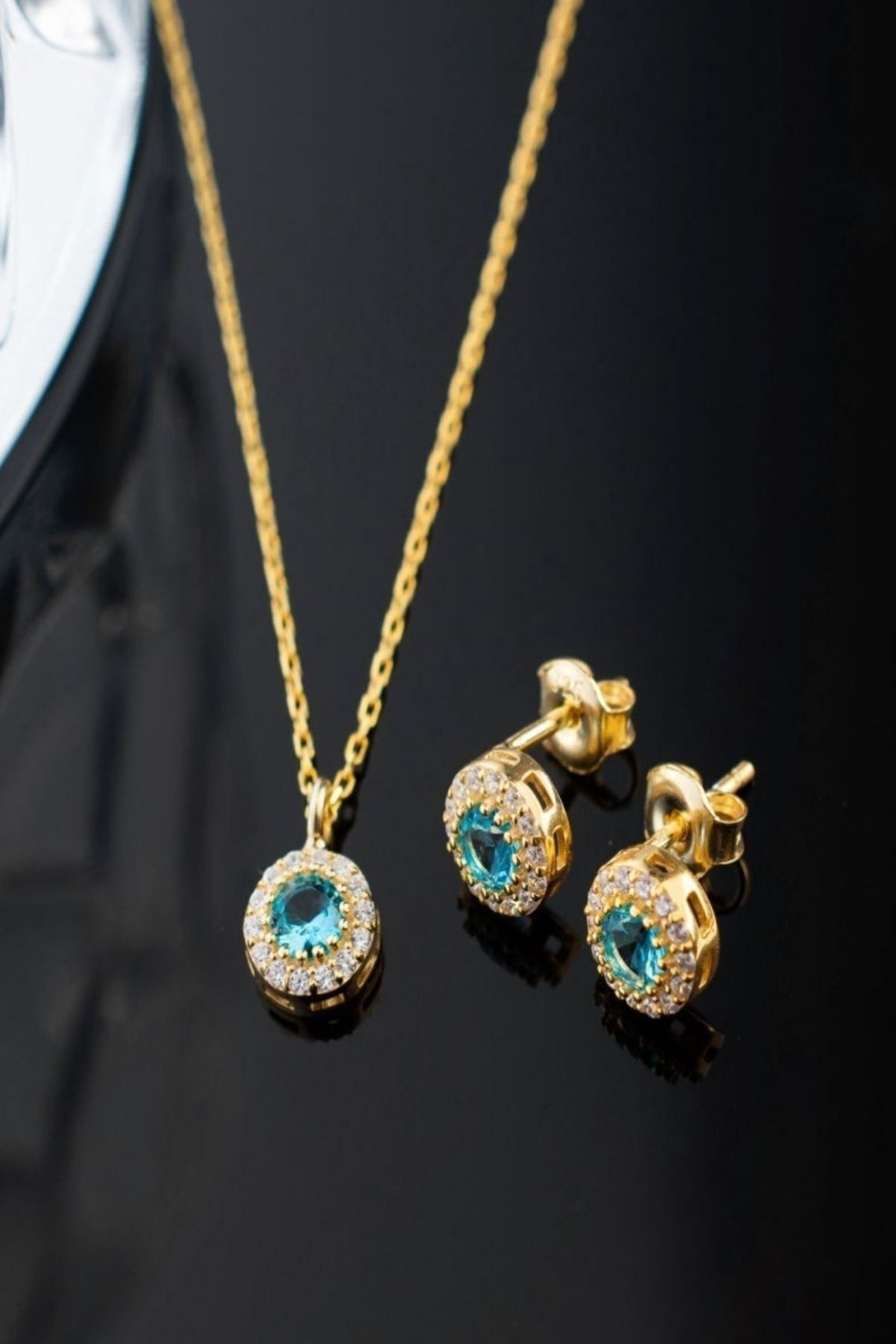 925 Ayar Gümüş Aralık Ayı Doğum Taşı ( Blue Topaz ) Kolye - Küpe Seti Gold - Tek Ebat